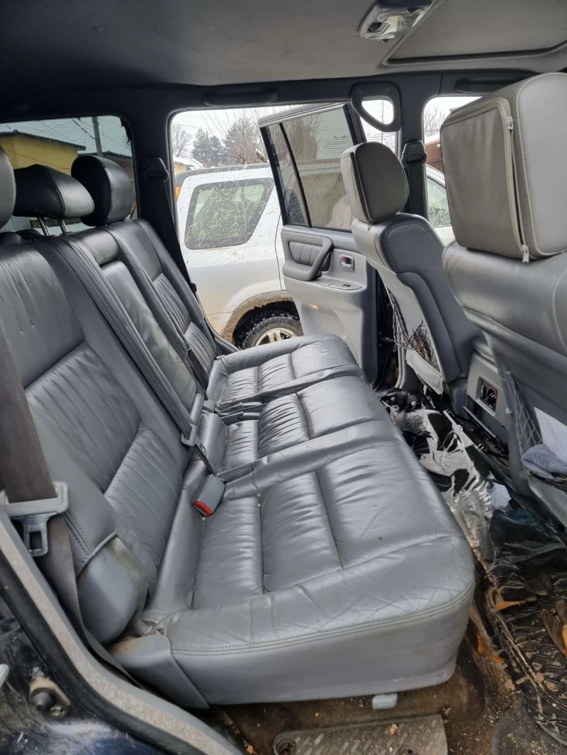 Toyota Land cruiser j100, снимка 8 - Автомобили и джипове - 53049284