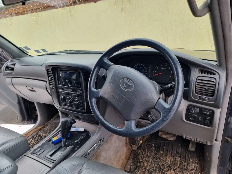 Toyota Land cruiser j100, снимка 6 - Автомобили и джипове - 53049284