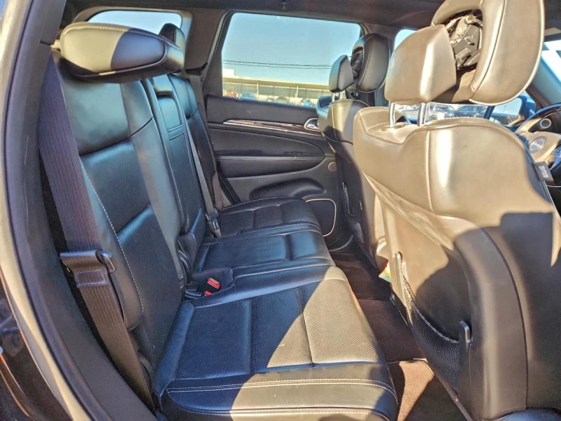 Jeep Grand cherokee OVERLAND* 8ZF* HARMAN* AWD* ПАНО, снимка 11 - Автомобили и джипове - 53192028