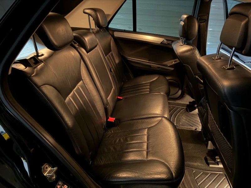 Mercedes-Benz ML 420 Distronic/Keyless/4x4/Full, снимка 12 - Автомобили и джипове - 53596324