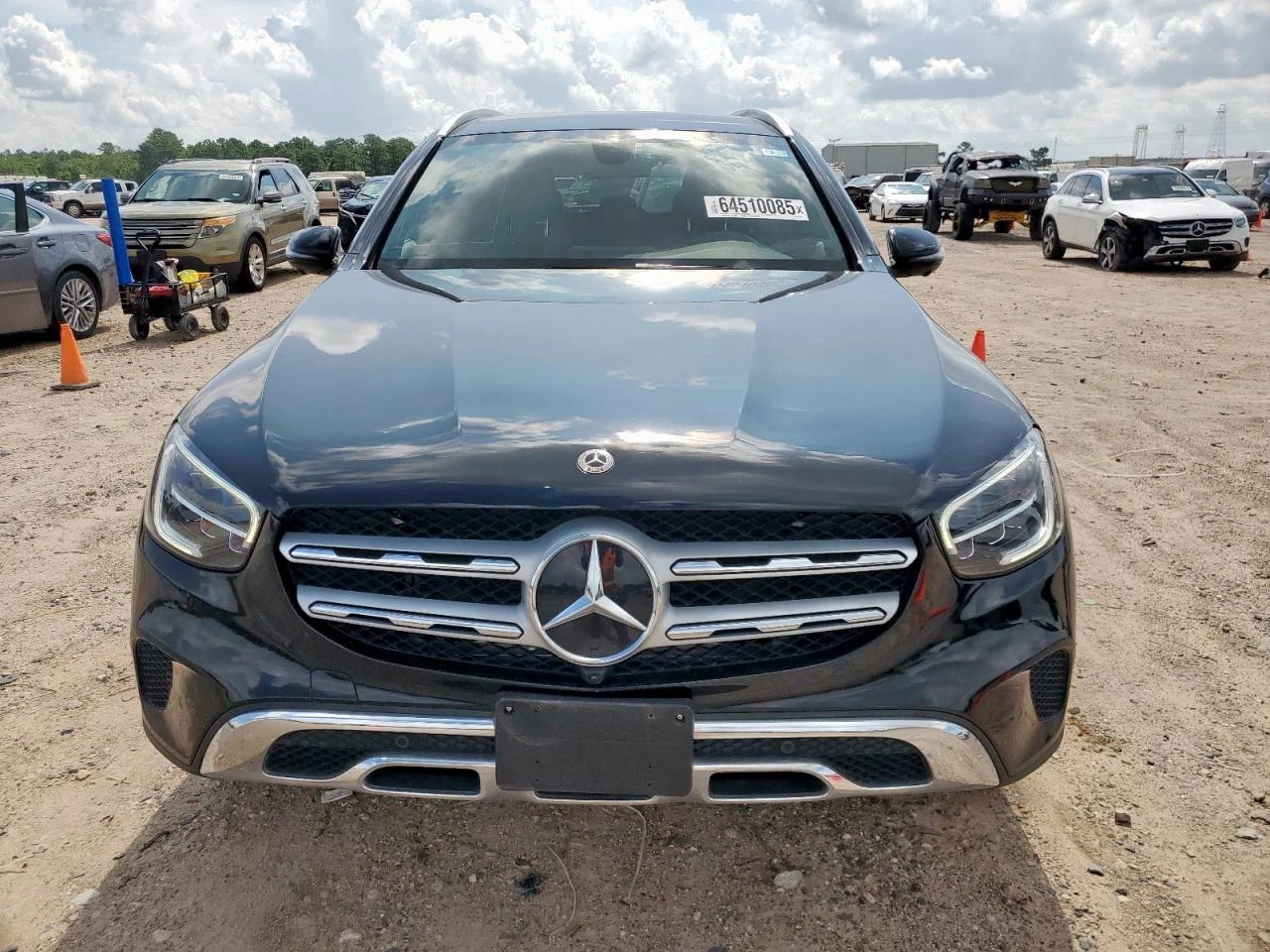 Mercedes-Benz GLC 300  - изображение 2