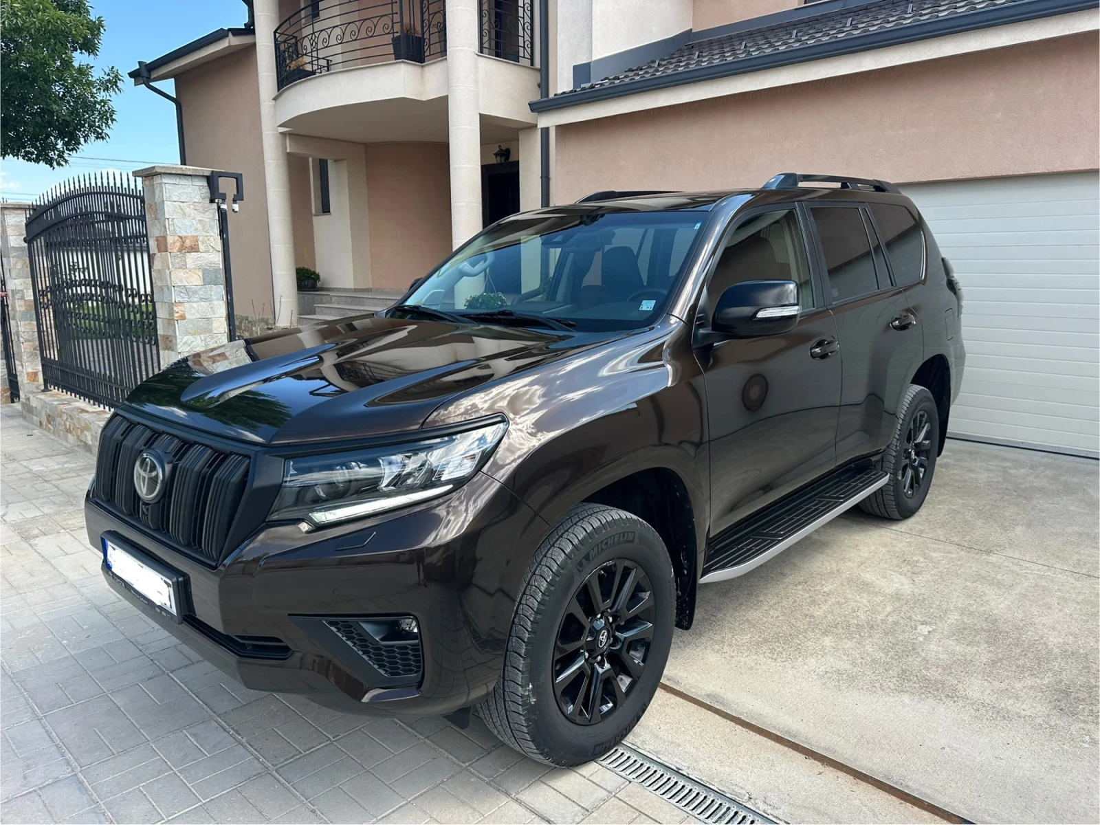 Toyota Land cruiser, снимка 8 - Автомобили и джипове - 53604534