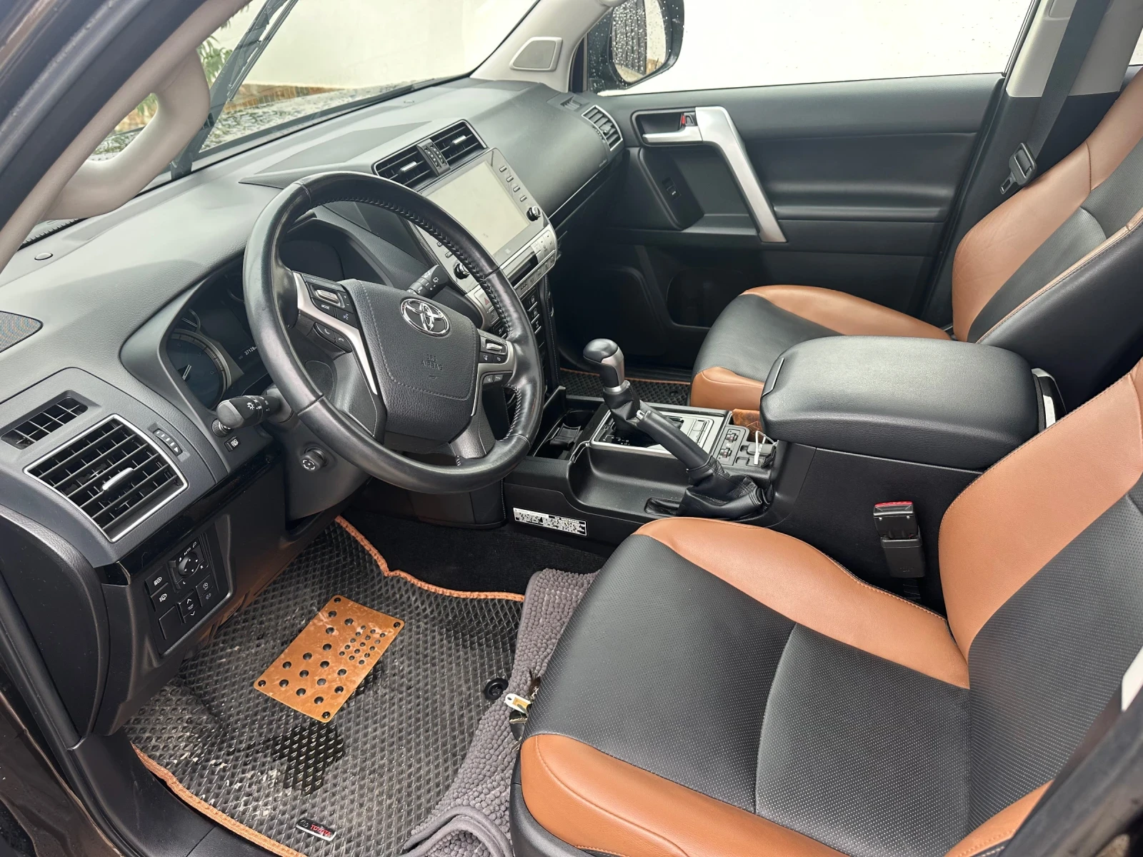 Toyota Land cruiser, снимка 6 - Автомобили и джипове - 53604534