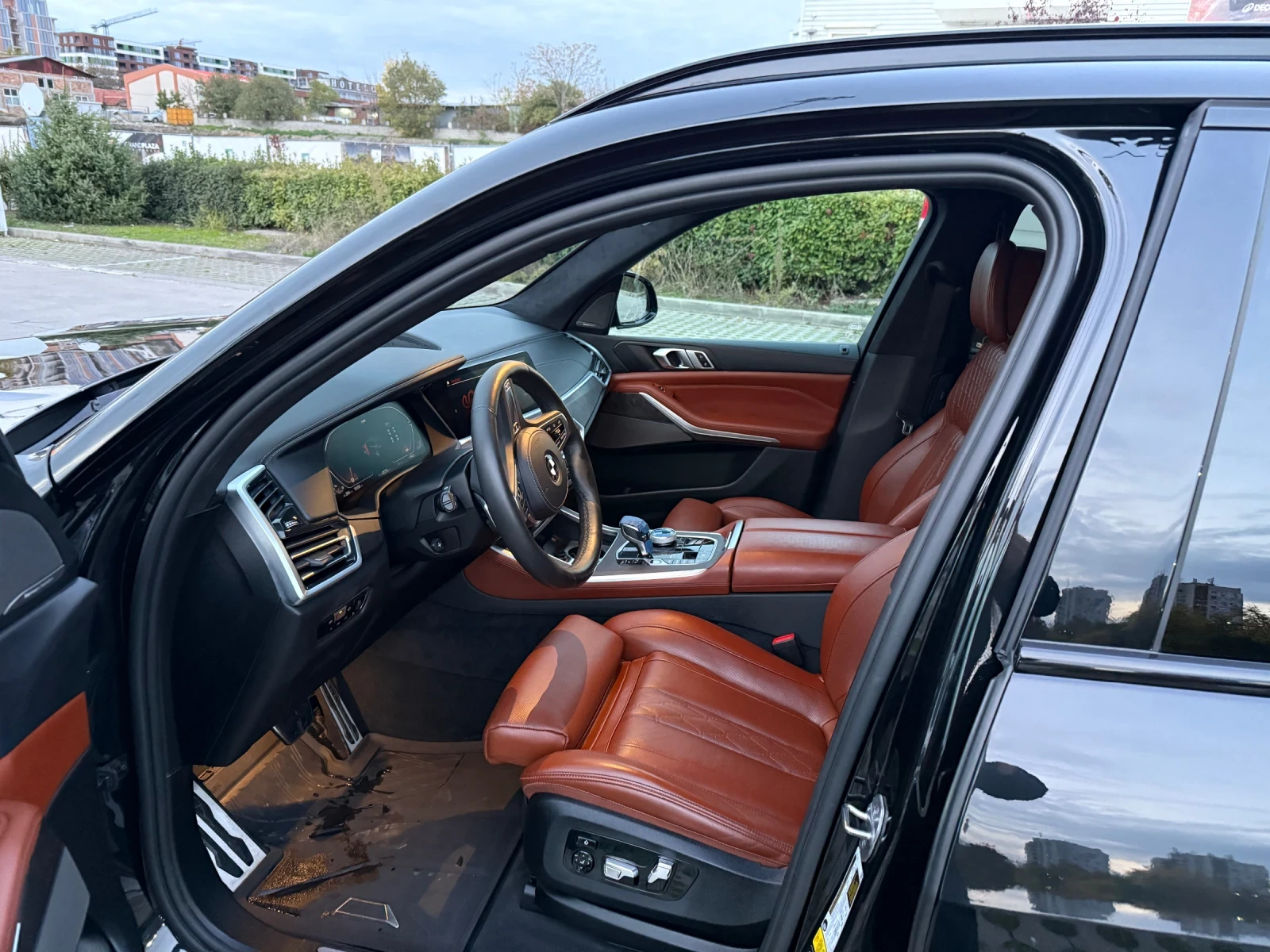 BMW X5 4.0 - изображение 9