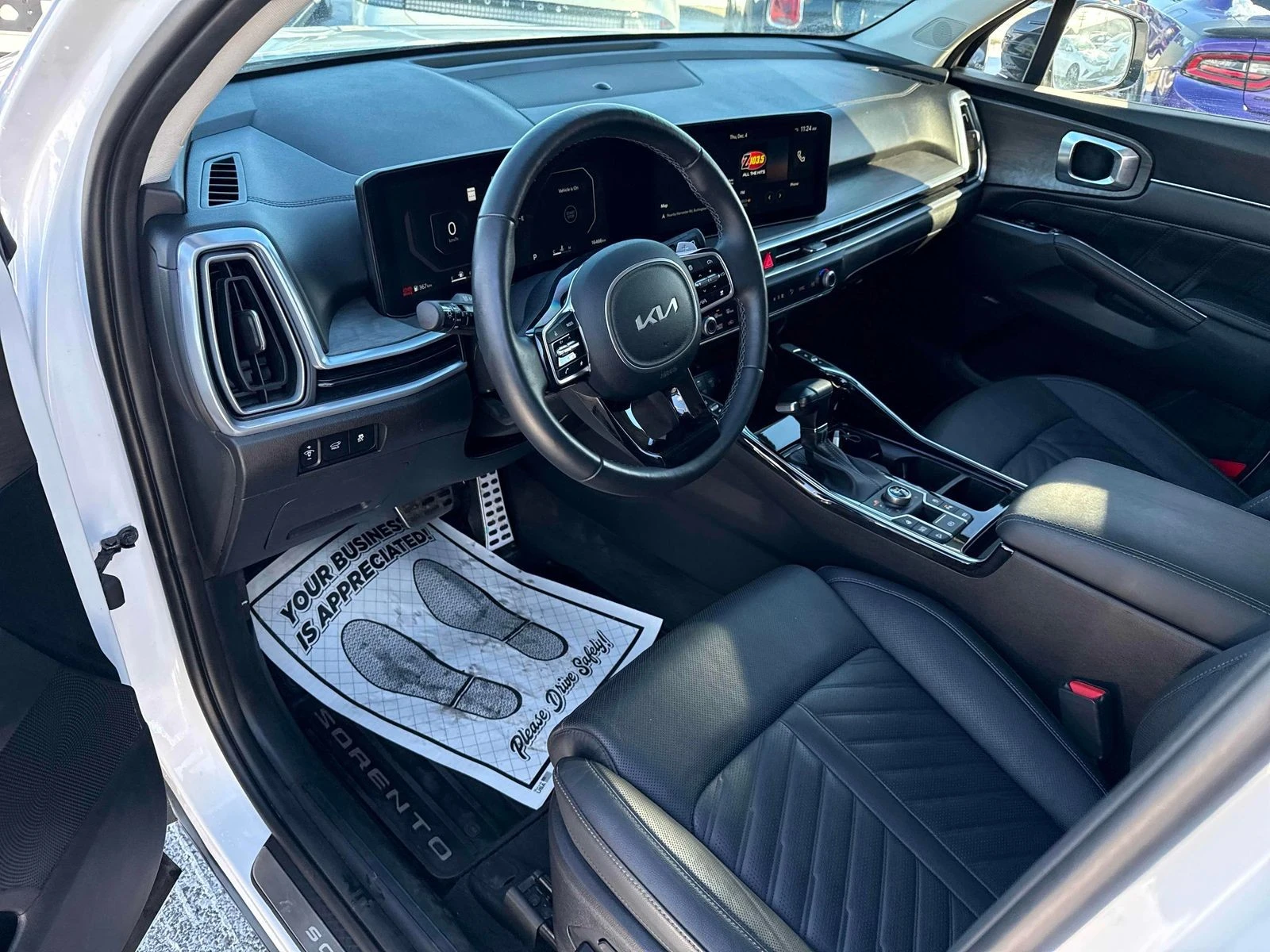 Kia Sorento X-Line Limited AWD w/Black Interior CARFAX АВТОКРЕ - изображение 6