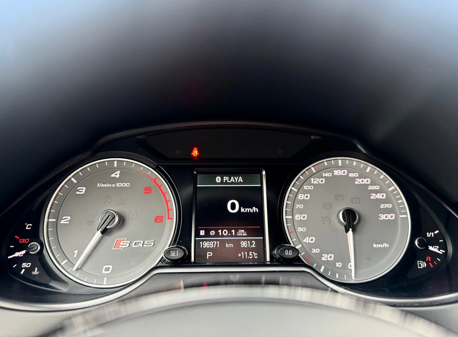 Audi SQ5 3.0 BiTdi 313к.с., снимка 13 - Автомобили и джипове - 54020684