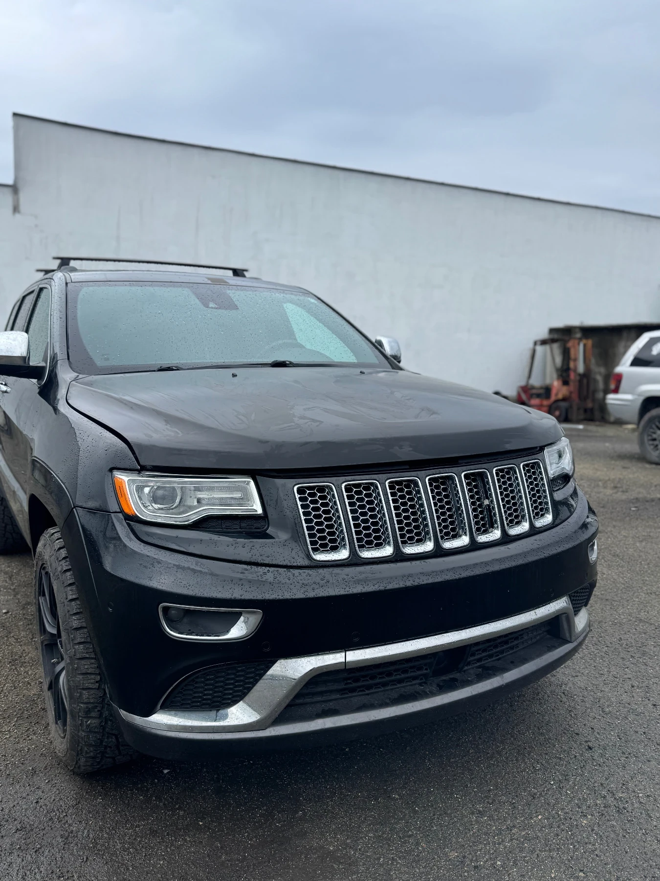 Jeep Grand cherokee 3.0 дизел 258кс