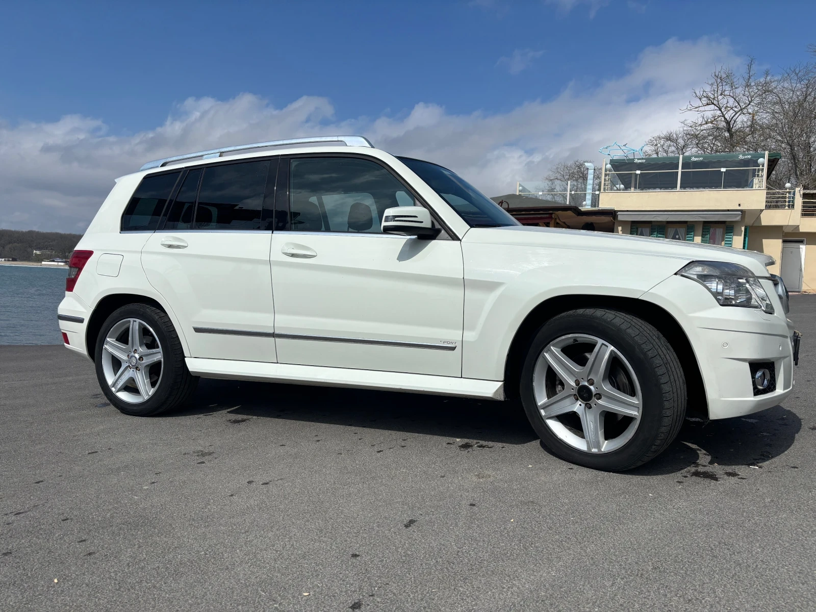 Mercedes-Benz GLK 320/V6-224hp, снимка 10 - Автомобили и джипове - 54233066