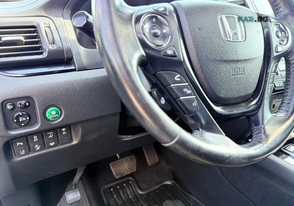 Honda Ridgeline RTL * AWD * АвтоКредит* (ЦЕНА ДО БГ), снимка 9 - Автомобили и джипове - 54643314