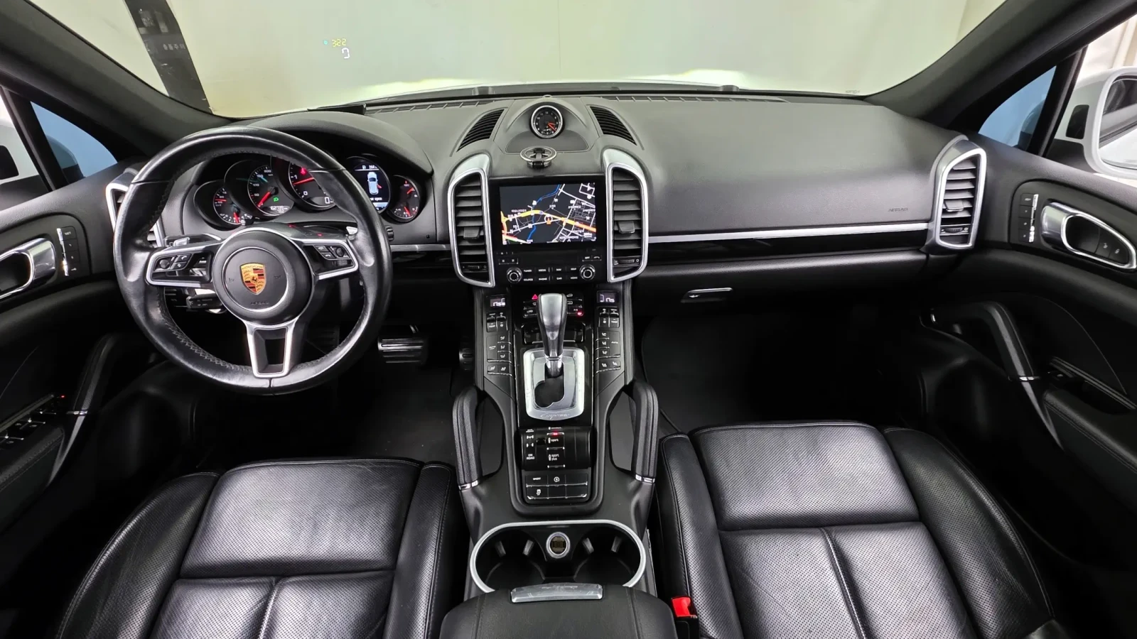 Porsche Cayenne 3.0 V6, снимка 6 - Автомобили и джипове - 54740954
