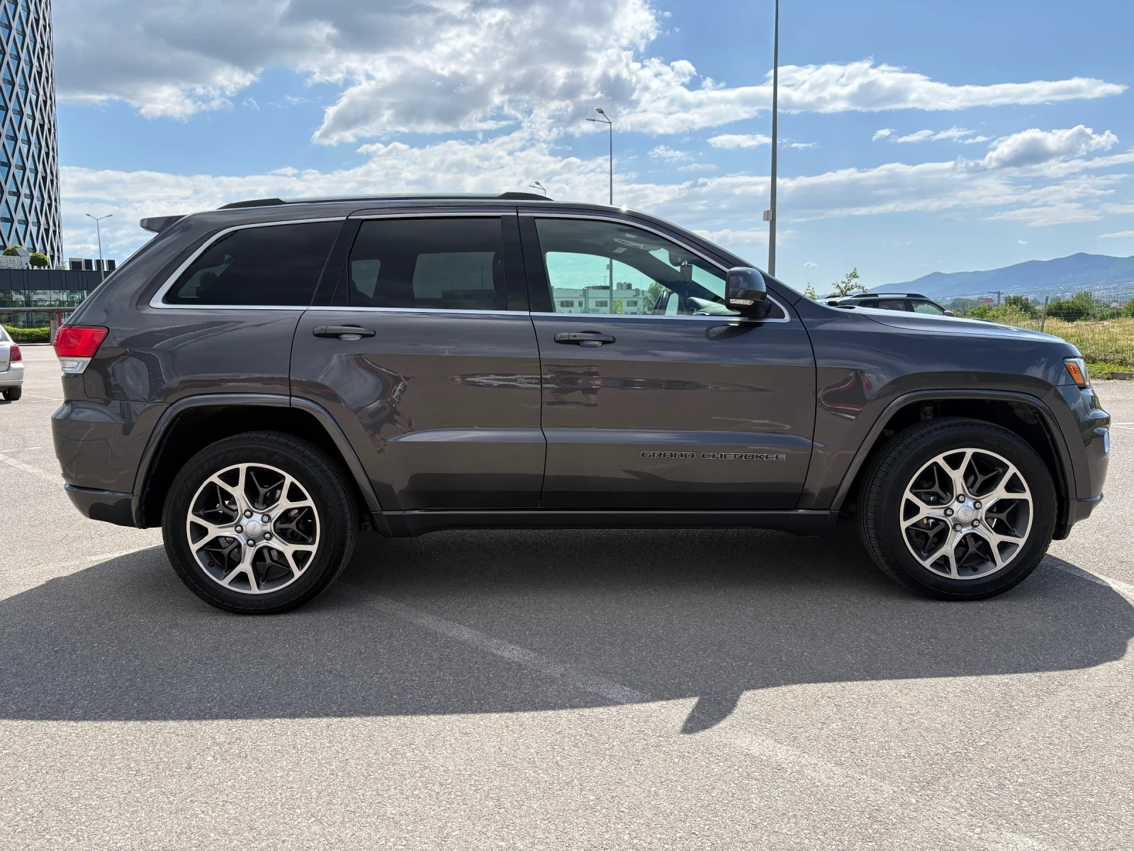 Jeep Grand cherokee 3.6 V6 Pentastar 25, снимка 8 - Автомобили и джипове - 54814880