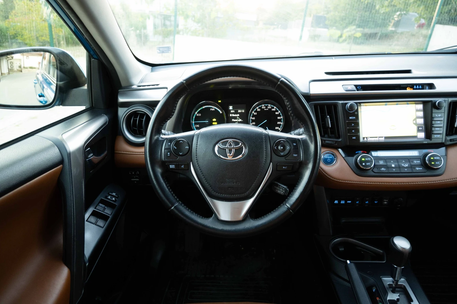 Toyota Rav4 2.5 Hybrid AWD Luxury, 197 к.с., снимка 10 - Автомобили и джипове - 55727186
