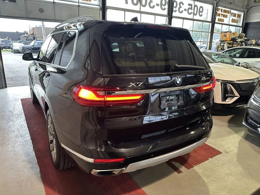 BMW X7, снимка 4 - Автомобили и джипове - 56711838