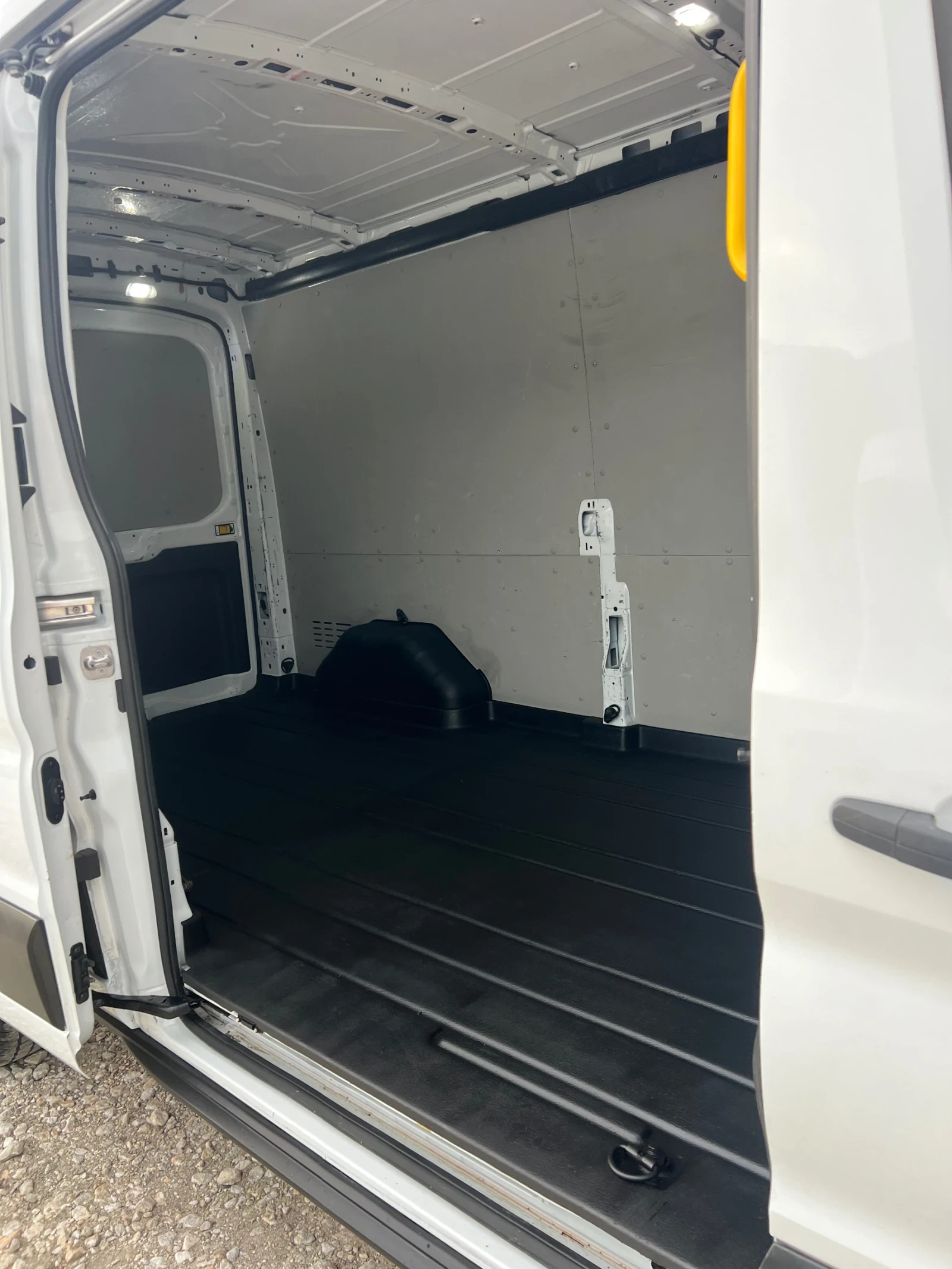 Ford Transit EURO 6b. | Mobile.bg � ����������� 12