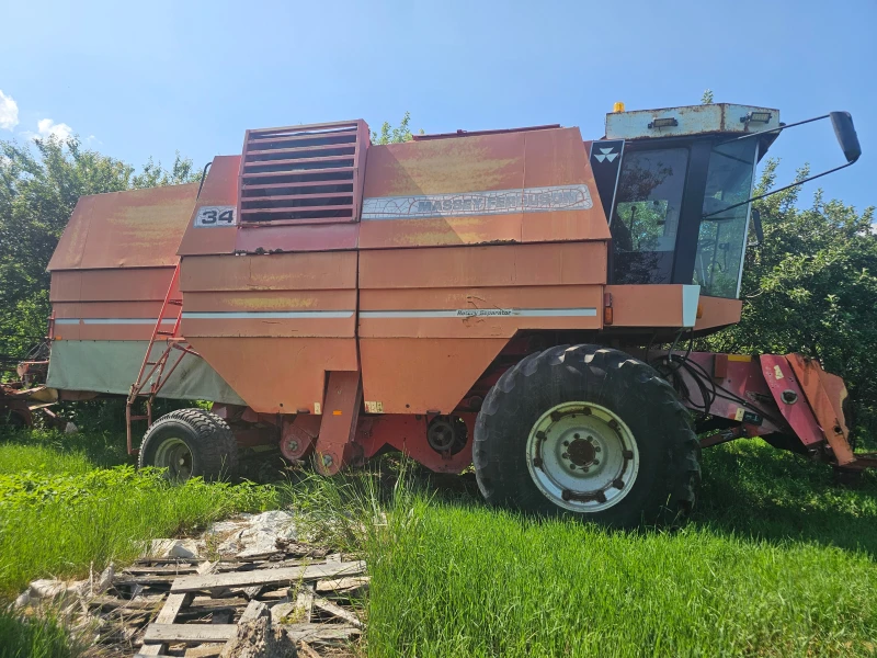 Комбайн Massey Ferguson 34, снимка 2 - Селскостопанска техника - 52654594
