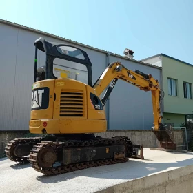      Cat 302CSR - 