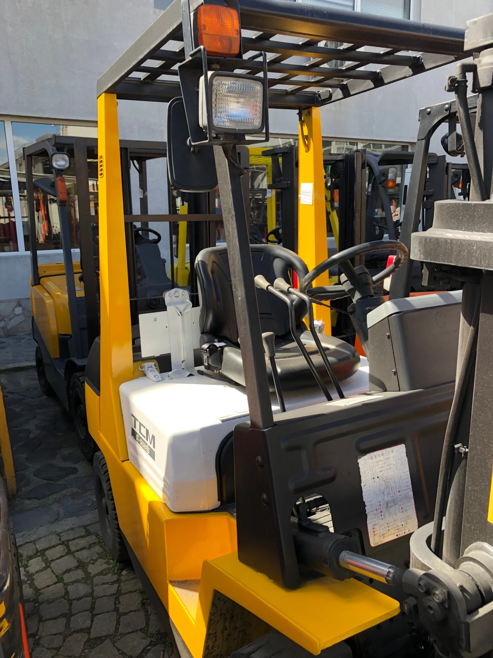  TCM  | Mobile.bg   2