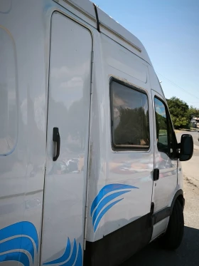 Кемпер Renault Master, снимка 7