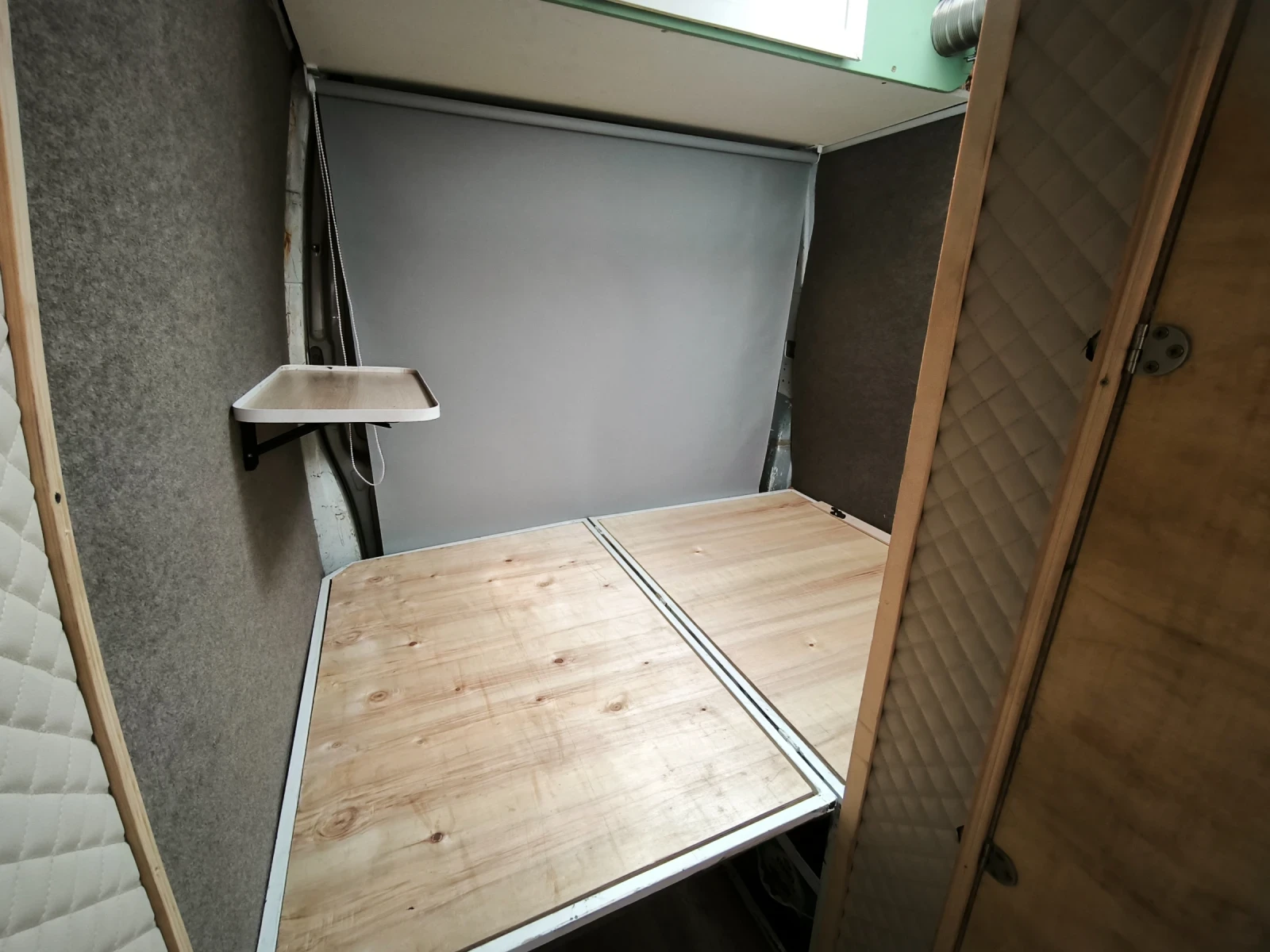 Кемпер Renault Master, снимка 3 - Каравани и кемпери - 56063371