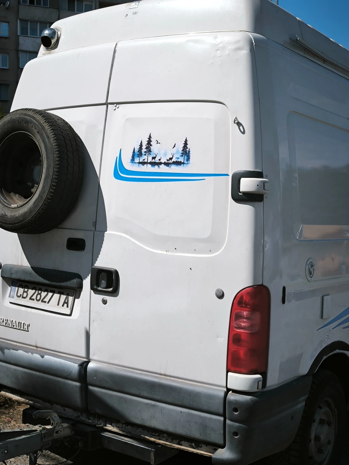 Кемпер Renault Master, снимка 6 - Каравани и кемпери - 56063371