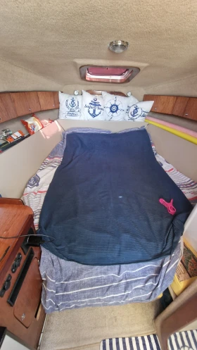 Моторна яхта Bayliner 25, снимка 13