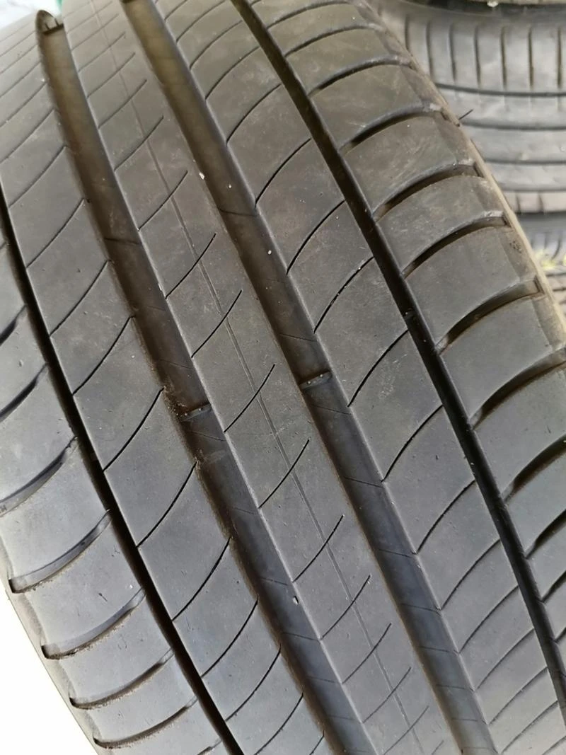 Гуми Летни 275/55R19, снимка 2 - Гуми и джанти - 29600499