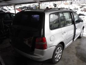 VW Touran 1.9/2.0 TDI DSG, снимка 12