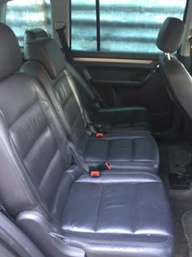 VW Touran 1.9/2.0 TDI DSG, снимка 6