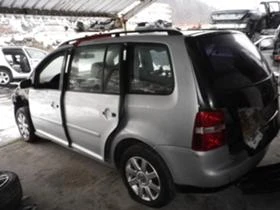VW Touran 1.9/2.0 TDI DSG, снимка 13