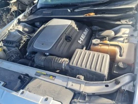 Chrysler 300c 5.7 hemi, снимка 11
