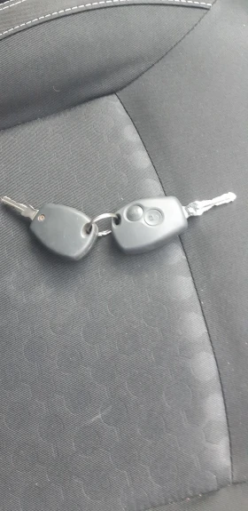 Dacia Sandero 1.4-75 кс-Газ-Бензин, снимка 10