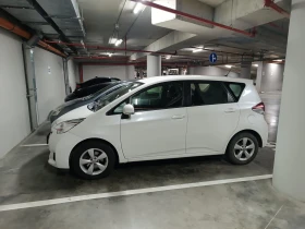 Toyota Verso S Газ, снимка 3