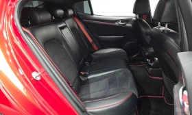 Kia Stinger 3.3 GT* ACRO EDITION* DISTRONIC* HEAD-UP* ОБДУХВАН, снимка 16