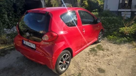 Toyota Aygo 1.0 i kluma , снимка 3