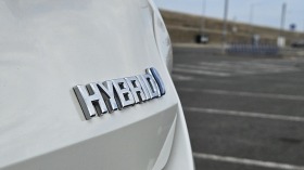 Toyota Corolla 1.8 hybrid TS Ececutive, снимка 15