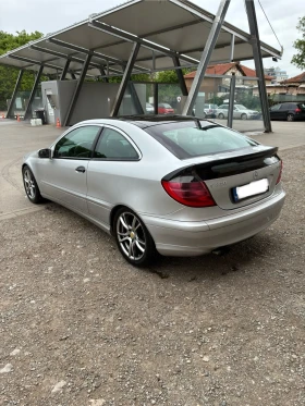 Обява за продажба на Mercedes-Benz C 220 ~4 300 лв. - изображение 2