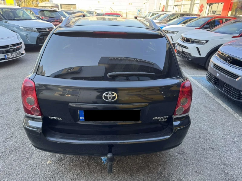 Toyota Avensis 2.0 D4D, снимка 5 - Автомобили и джипове - 48193438