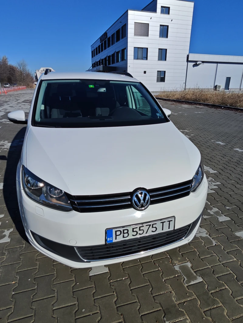 VW Touran, снимка 10 - Автомобили и джипове - 48741562