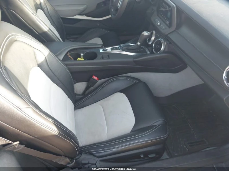 Chevrolet Camaro 1 SS 6.2L, снимка 7 - Автомобили и джипове - 52733724