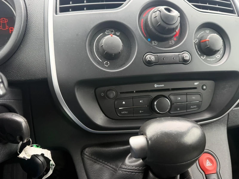 Renault Kangoo Express Z.E, снимка 9 - Автомобили и джипове - 53135820