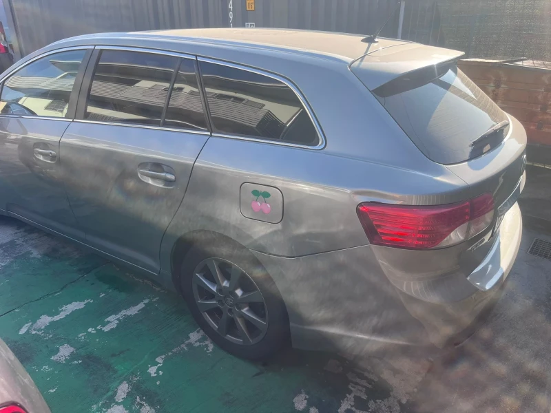 Toyota Avensis 2.0D--NAVI--KOJA, снимка 2 - Автомобили и джипове - 53306994