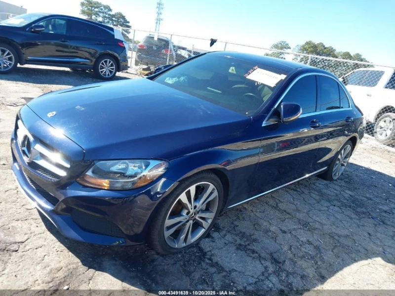 Mercedes-Benz C 300 2l, снимка 2 - Автомобили и джипове - 53391087