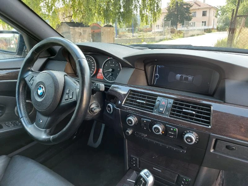 BMW 530 М-пакет  272кс на части, снимка 8 - Автомобили и джипове - 48989788