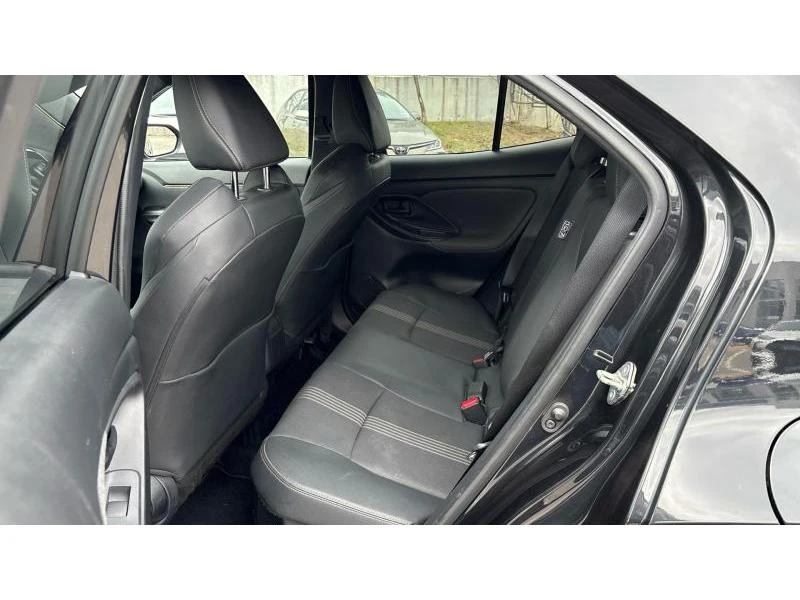 Toyota Yaris Cross 1.5HSD AWD COLLECTION, снимка 11 - Автомобили и джипове - 53957451