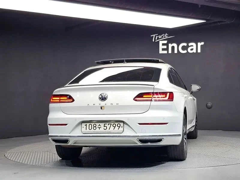VW Arteon, снимка 4 - Автомобили и джипове - 56688108