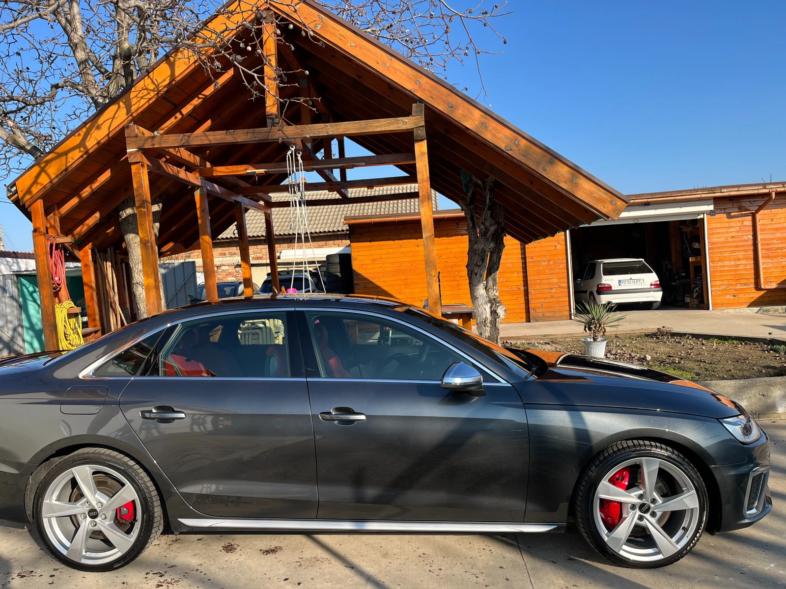 Audi A4 S4| 14000км| performance| 2024 - изображение 3