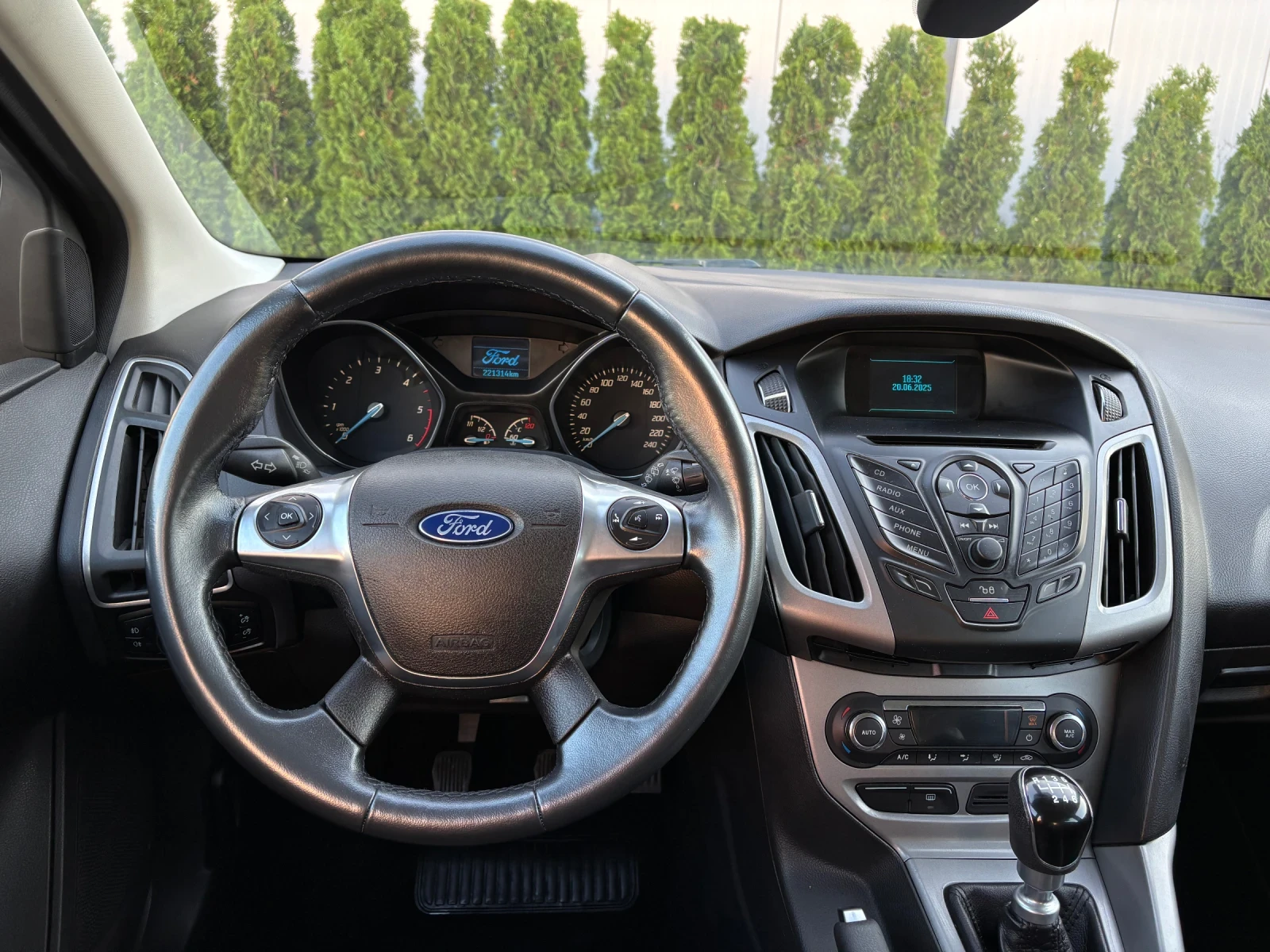 Ford Focus  1.6 TDCI 2014.г/Италия/ - изображение 9