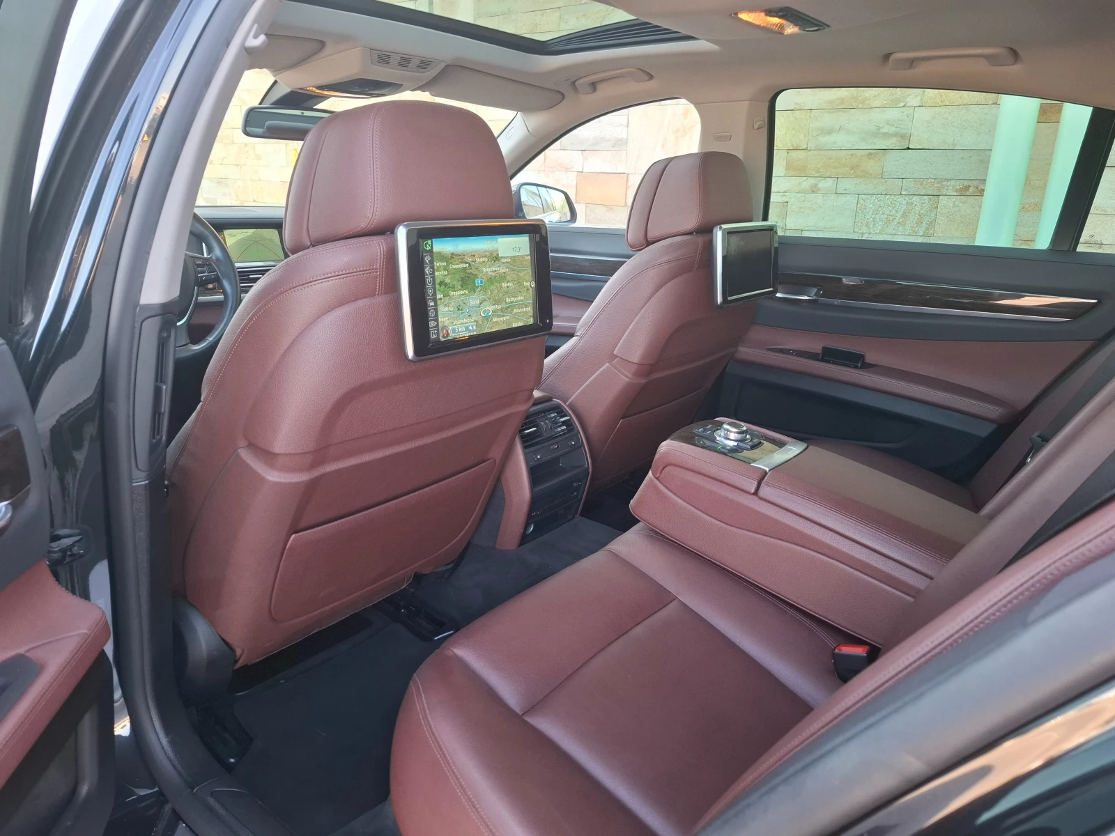 BMW 740 3.0д 313кс 4х4 - изображение 9