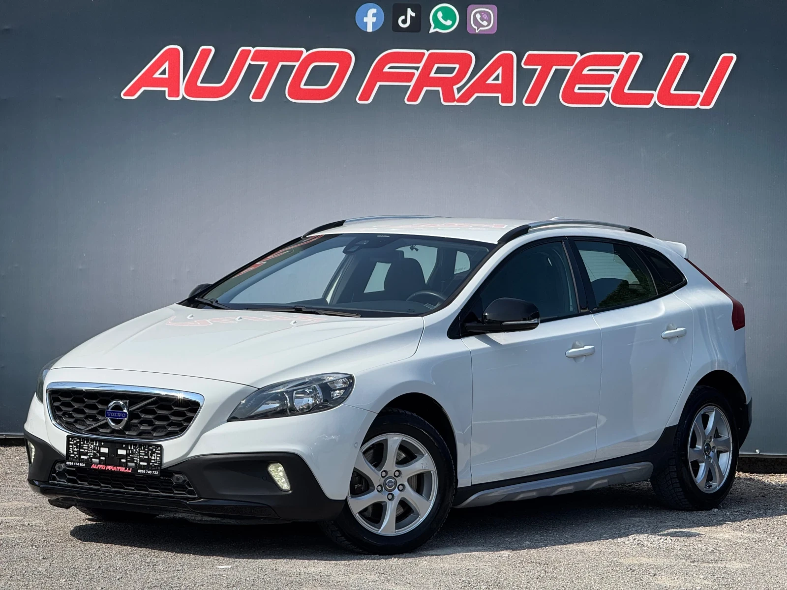 Volvo V40 Cross Country 2.0D D3 R Design* ЛИЗИНГ* БАРТЕР - изображение 2