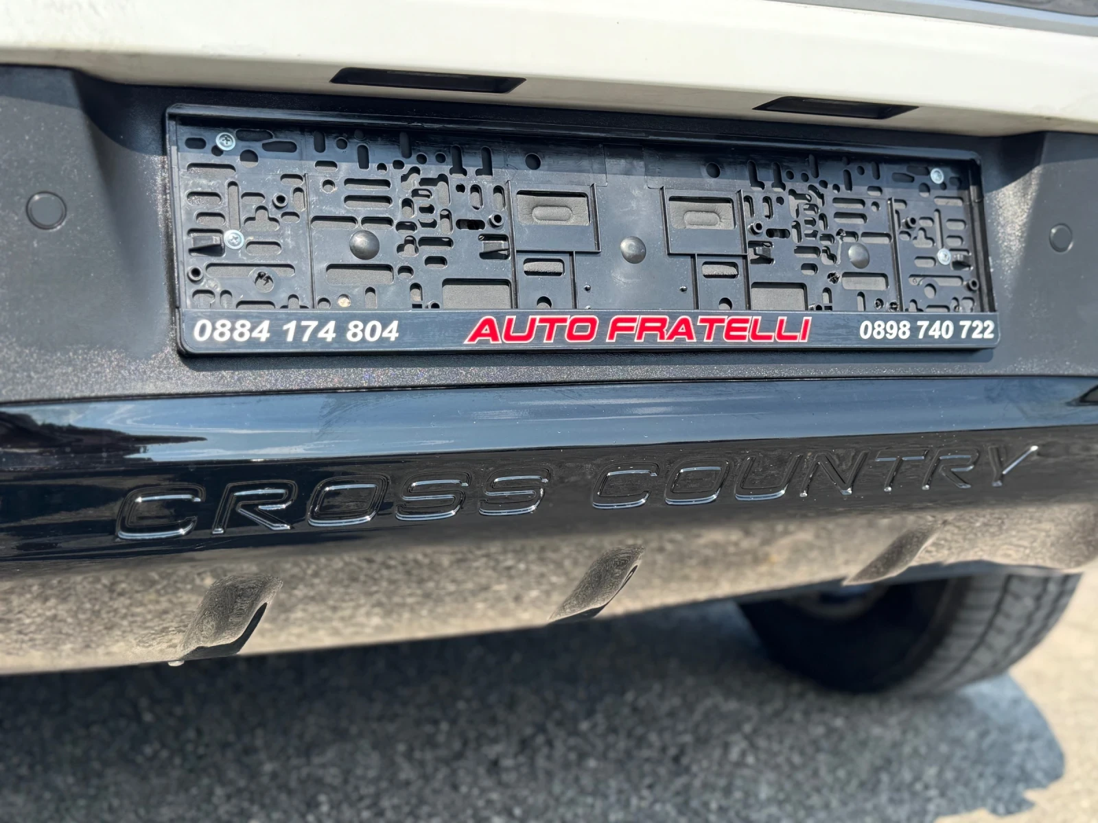 Volvo V40 Cross Country 2.0D D3 R Design* ЛИЗИНГ* БАРТЕР - изображение 6